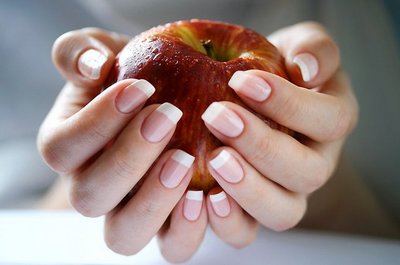 Правила питания для здоровья ногтей