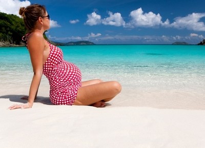 Стоит ли путешествовать при беременности