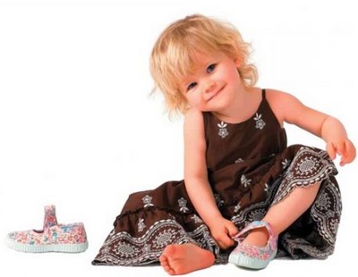 Выбираем правильную детскую обувь для профилактики плоскостопия