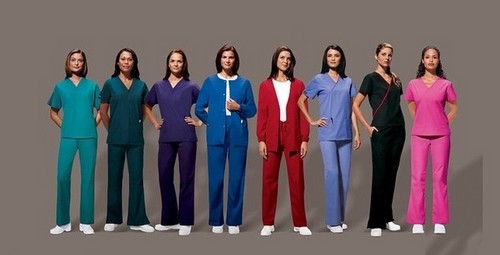 Разнообразие покроя медицинской одежды